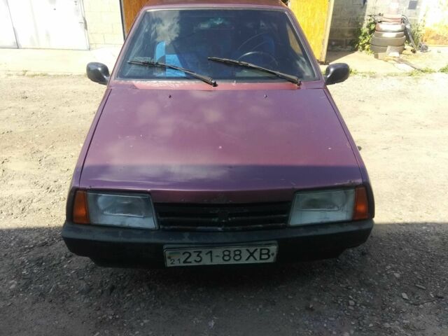 Красный ВАЗ 2108, объемом двигателя 0 л и пробегом 200 тыс. км за 496 $, фото 1 на Automoto.ua