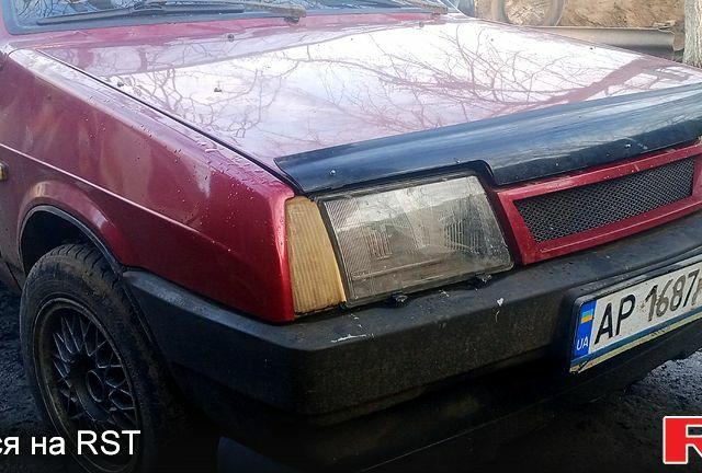 Красный ВАЗ 2108, объемом двигателя 1.3 л и пробегом 0 тыс. км за 700 $, фото 1 на Automoto.ua