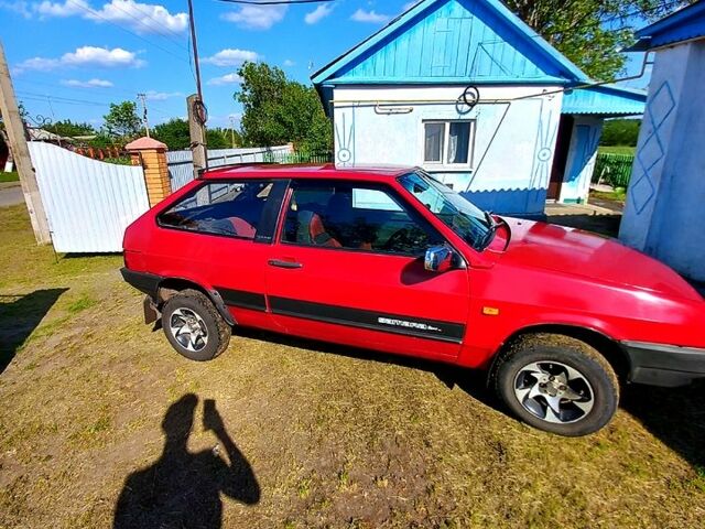 Красный ВАЗ 2108, объемом двигателя 1.5 л и пробегом 0 тыс. км за 1300 $, фото 1 на Automoto.ua