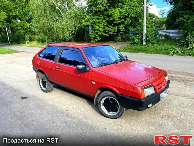 Красный ВАЗ 2108, объемом двигателя 1.5 л и пробегом 130 тыс. км за 850 $, фото 1 на Automoto.ua