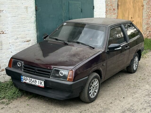 Красный ВАЗ 2108, объемом двигателя 1.5 л и пробегом 40 тыс. км за 1104 $, фото 1 на Automoto.ua