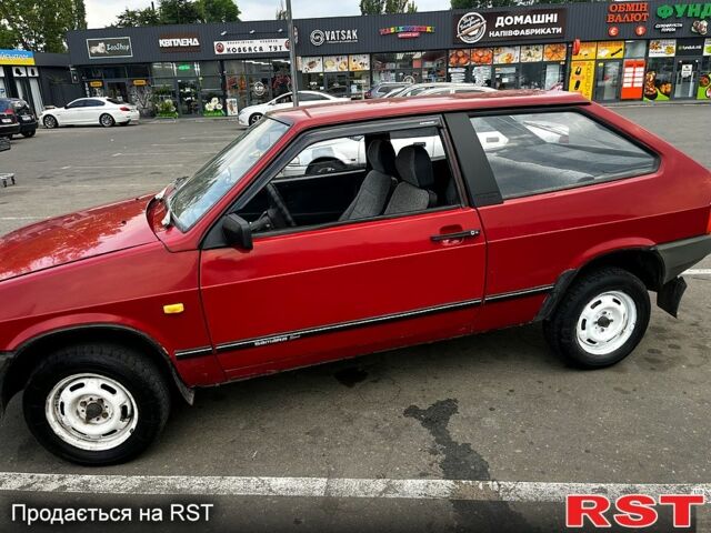 Красный ВАЗ 2108, объемом двигателя 1.3 л и пробегом 75 тыс. км за 1500 $, фото 1 на Automoto.ua