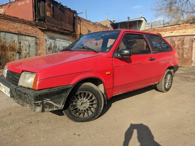 Красный ВАЗ 2108, объемом двигателя 0 л и пробегом 210 тыс. км за 750 $, фото 1 на Automoto.ua