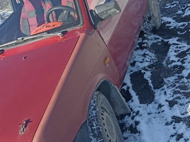 Червоний ВАЗ 2108, об'ємом двигуна 1.5 л та пробігом 70 тис. км за 550 $, фото 1 на Automoto.ua