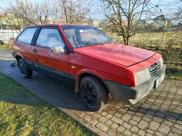 Красный ВАЗ 2108, объемом двигателя 1 л и пробегом 80 тыс. км за 604 $, фото 1 на Automoto.ua