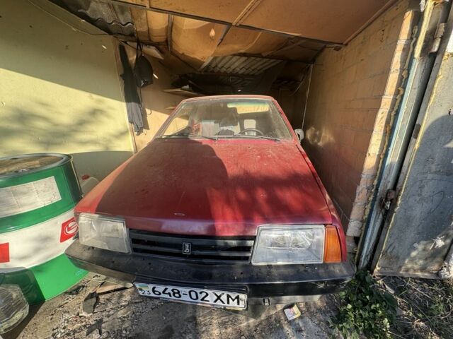 Красный ВАЗ 2108, объемом двигателя 1.3 л и пробегом 90 тыс. км за 700 $, фото 1 на Automoto.ua