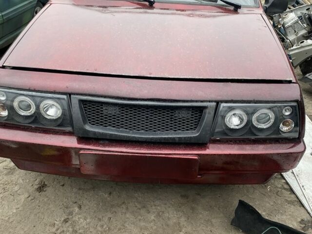 Красный ВАЗ 2108, объемом двигателя 1 л и пробегом 50 тыс. км за 1600 $, фото 1 на Automoto.ua