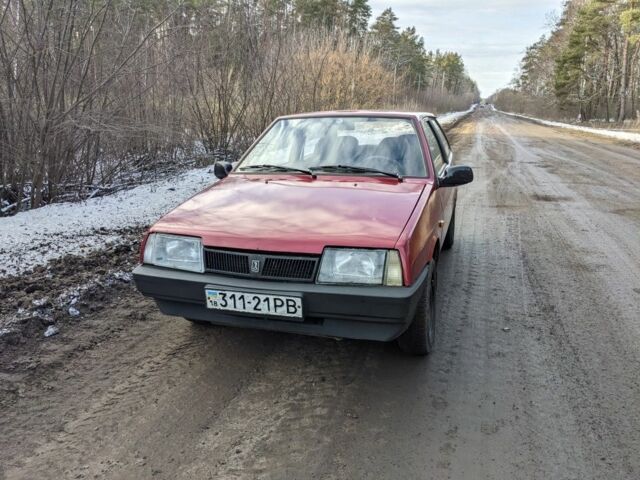 Красный ВАЗ 2108, объемом двигателя 0 л и пробегом 300 тыс. км за 42000 $, фото 1 на Automoto.ua