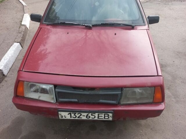 Красный ВАЗ 2108, объемом двигателя 1.3 л и пробегом 1 тыс. км за 1047 $, фото 1 на Automoto.ua