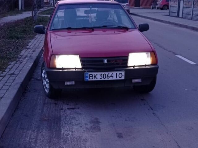 Червоний ВАЗ 2108, об'ємом двигуна 1.5 л та пробігом 110 тис. км за 1300 $, фото 1 на Automoto.ua