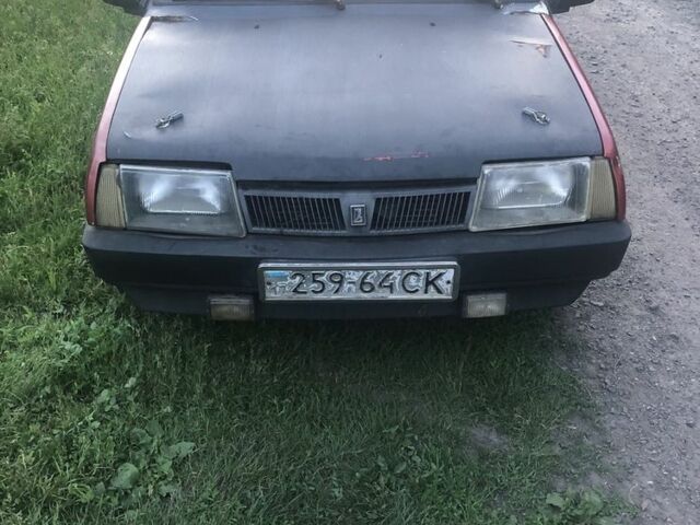 Красный ВАЗ 2108, объемом двигателя 1 л и пробегом 1000 тыс. км за 446 $, фото 1 на Automoto.ua