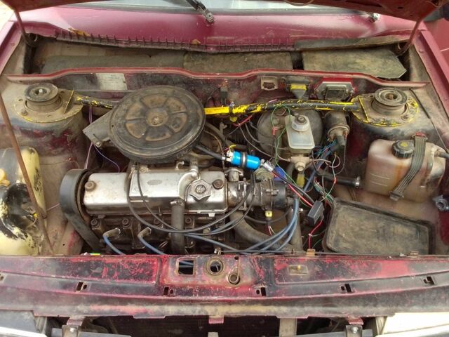 ВАЗ 2108 1985 в Кривом Роге на Automoto.ua Красный ВАЗ 2108, объемом двигателя 1.3 л и пробегом 1 тыс. км за 840 $, фото 1 на Automoto.ua