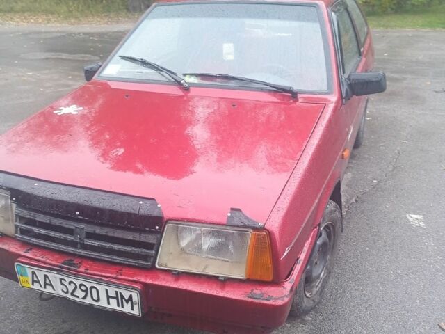 Красный ВАЗ 2108, объемом двигателя 1.5 л и пробегом 40 тыс. км за 763 $, фото 1 на Automoto.ua