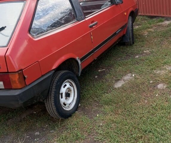 Красный ВАЗ 2108, объемом двигателя 3 л и пробегом 111 тыс. км за 1000 $, фото 1 на Automoto.ua