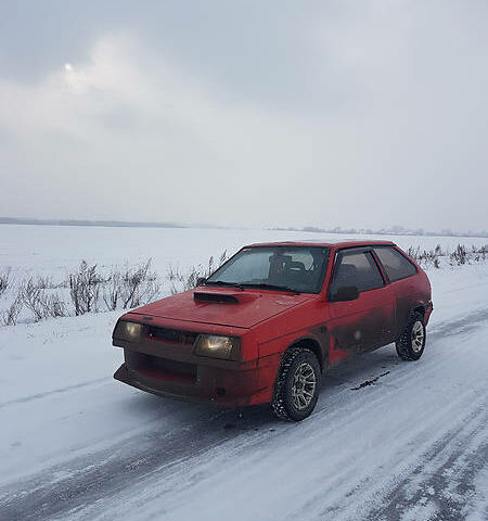 Красный ВАЗ 2108, объемом двигателя 0 л и пробегом 45 тыс. км за 2000 $, фото 1 на Automoto.ua