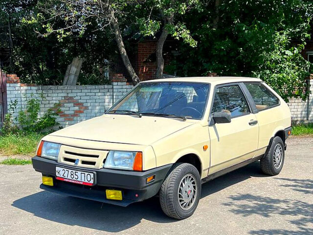 ВАЗ 2108, объемом двигателя 1.5 л и пробегом 0 тыс. км за 1000 $, фото 1 на Automoto.ua