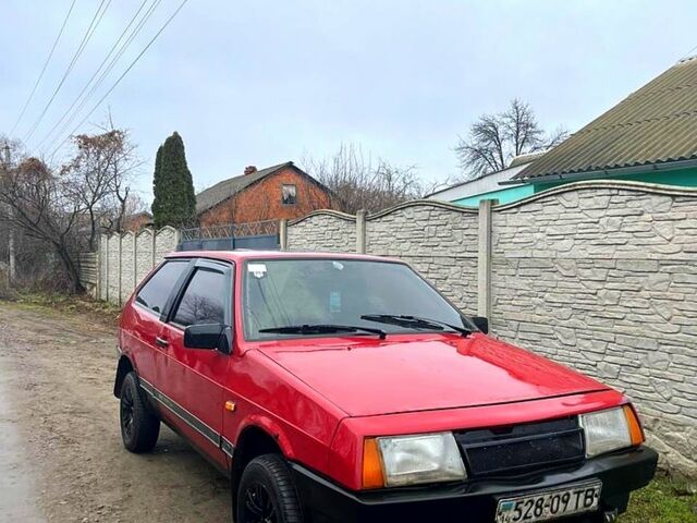 ВАЗ 2108, объемом двигателя 1.5 л и пробегом 333 тыс. км за 950 $, фото 1 на Automoto.ua