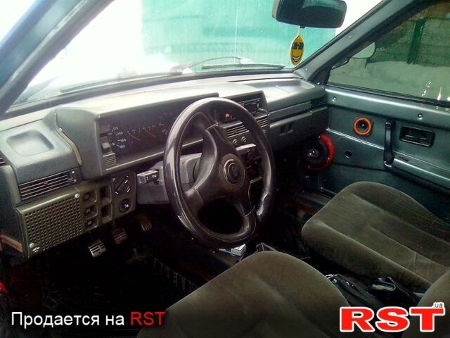 ВАЗ 2108, объемом двигателя 1.3 л и пробегом 170 тыс. км за 1300 $, фото 1 на Automoto.ua