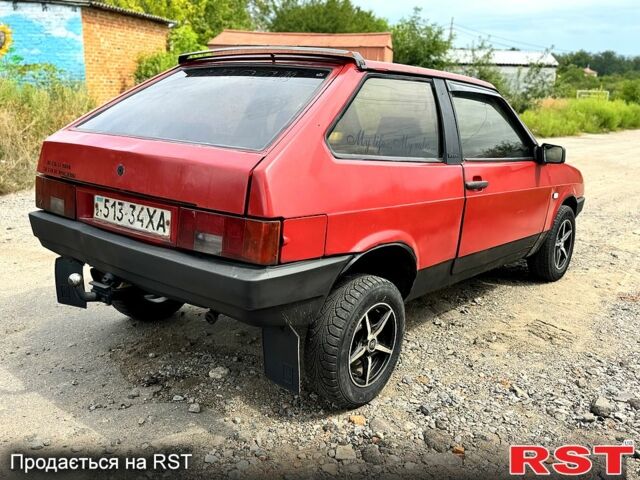 ВАЗ 2108, объемом двигателя 1.5 л и пробегом 250 тыс. км за 1000 $, фото 1 на Automoto.ua