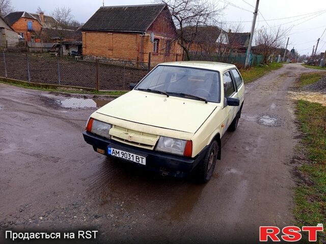 ВАЗ 2108, объемом двигателя 1.3 л и пробегом 200 тыс. км за 390 $, фото 1 на Automoto.ua