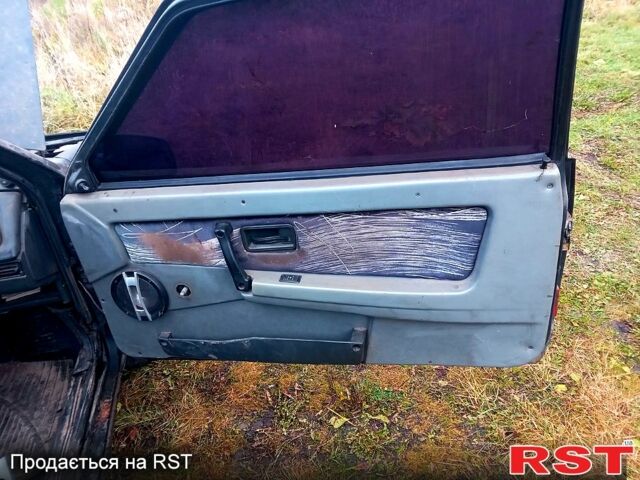 ВАЗ 2108, объемом двигателя 1.5 л и пробегом 258 тыс. км за 400 $, фото 1 на Automoto.ua