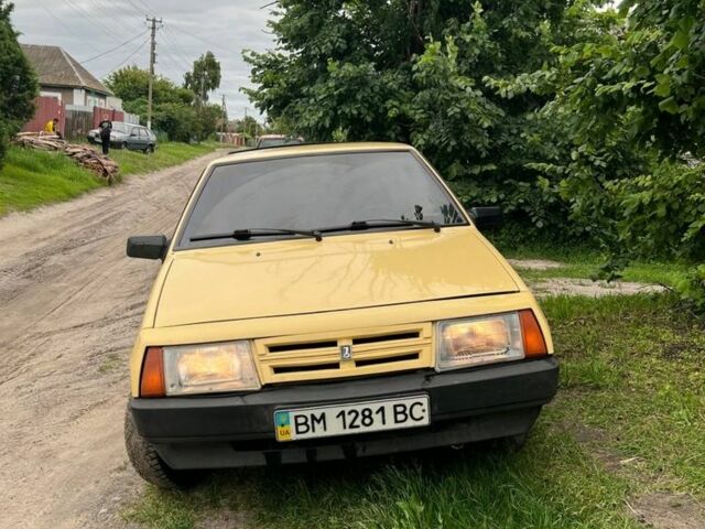 Жовтий ВАЗ 2108, об'ємом двигуна 1.3 л та пробігом 200 тис. км за 656 $, фото 1 на Automoto.ua