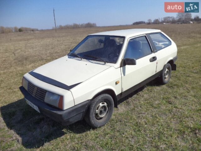 Жовтий ВАЗ 2108, об'ємом двигуна 1.5 л та пробігом 85 тис. км за 840 $, фото 1 на Automoto.ua