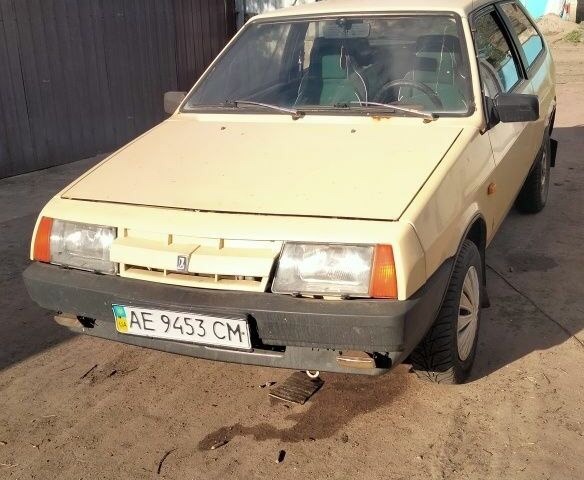 Желтый ВАЗ 2108, объемом двигателя 0 л и пробегом 50 тыс. км за 850 $, фото 1 на Automoto.ua