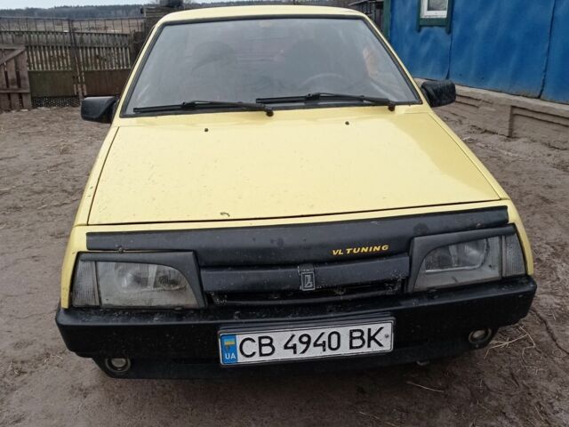 Жовтий ВАЗ 2108, об'ємом двигуна 1.3 л та пробігом 88 тис. км за 592 $, фото 1 на Automoto.ua