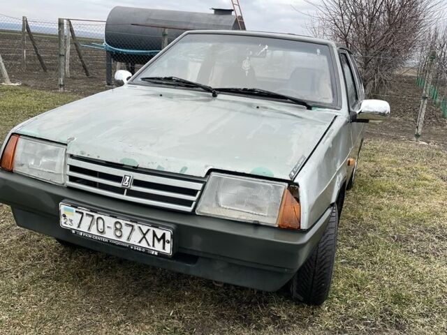 Серый ВАЗ 2108, объемом двигателя 0 л и пробегом 100 тыс. км за 650 $, фото 1 на Automoto.ua