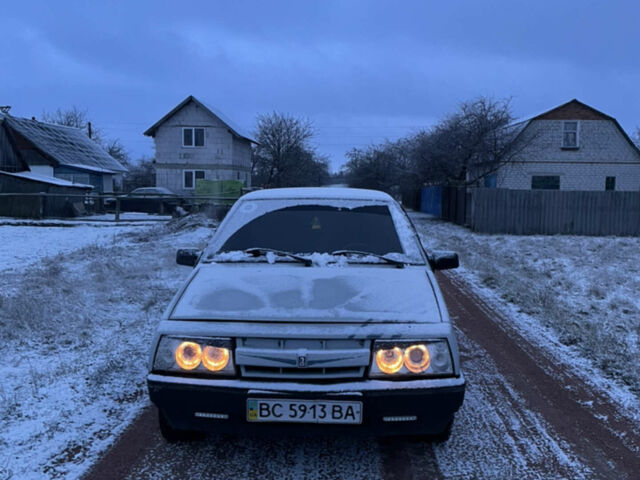 Сірий ВАЗ 2108, об'ємом двигуна 1.3 л та пробігом 200 тис. км за 1000 $, фото 1 на Automoto.ua