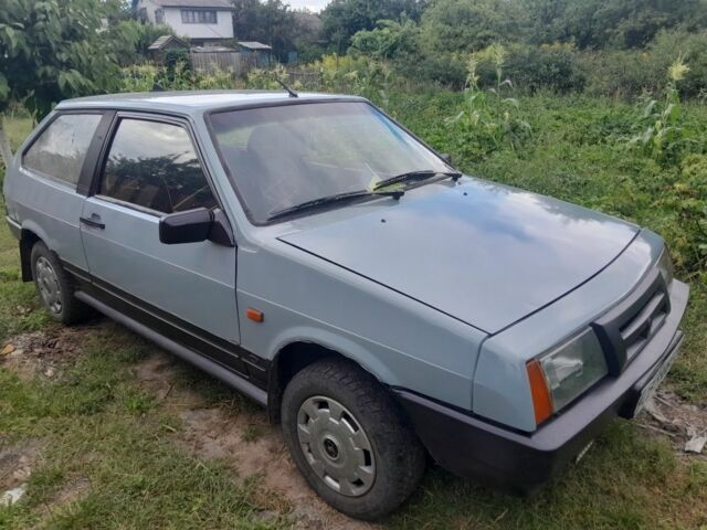 Серый ВАЗ 2108, объемом двигателя 1.3 л и пробегом 60 тыс. км за 900 $, фото 1 на Automoto.ua