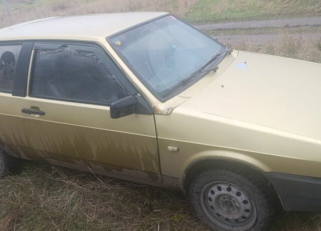 Серый ВАЗ 2108, объемом двигателя 1 л и пробегом 269 тыс. км за 835 $, фото 1 на Automoto.ua