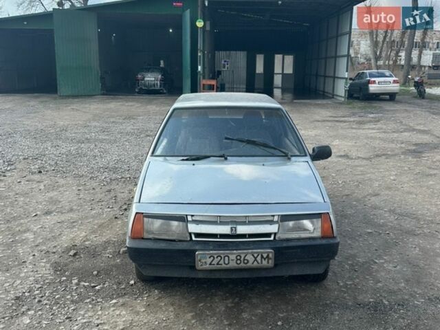 Сірий ВАЗ 2108, об'ємом двигуна 1.5 л та пробігом 250 тис. км за 400 $, фото 1 на Automoto.ua