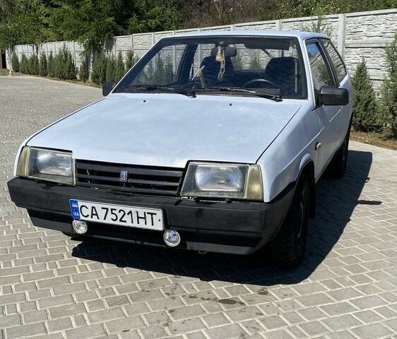 Серый ВАЗ 2108, объемом двигателя 1.3 л и пробегом 123 тыс. км за 1000 $, фото 1 на Automoto.ua