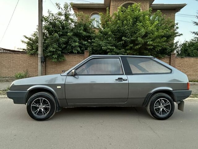 Серый ВАЗ 2108, объемом двигателя 1.3 л и пробегом 40 тыс. км за 1200 $, фото 1 на Automoto.ua