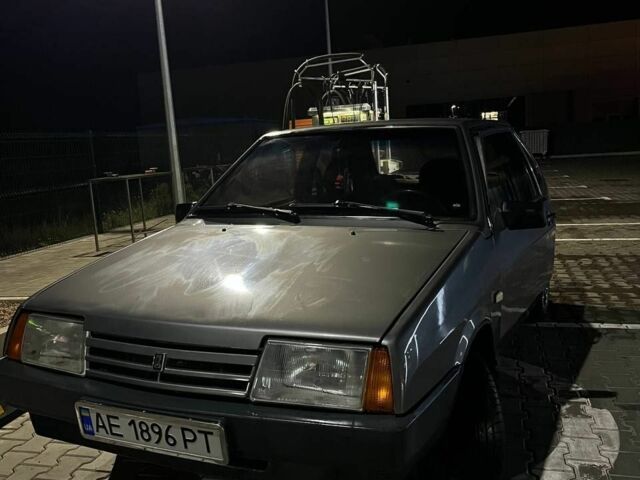 ВАЗ 2108 1989 в Кривом Роге на Automoto.ua Серый ВАЗ 2108, объемом двигателя 1.3 л и пробегом 14 тыс. км за 1399 $, фото 1 на Automoto.ua