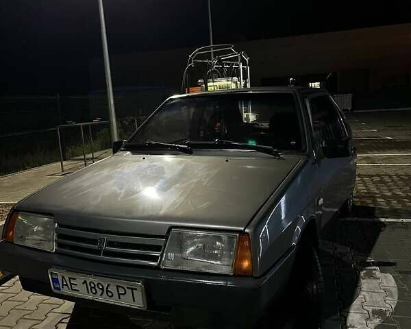 ВАЗ 2108 1989 в Кривом Роге на Automoto.ua Серый ВАЗ 2108, объемом двигателя 1.3 л и пробегом 14 тыс. км за 1200 $, фото 1 на Automoto.ua