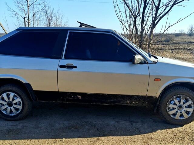 Серый ВАЗ 2108, объемом двигателя 1.3 л и пробегом 180 тыс. км за 800 $, фото 1 на Automoto.ua