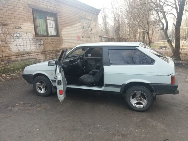 Сірий ВАЗ 2108, об'ємом двигуна 1.5 л та пробігом 130 тис. км за 2000 $, фото 1 на Automoto.ua