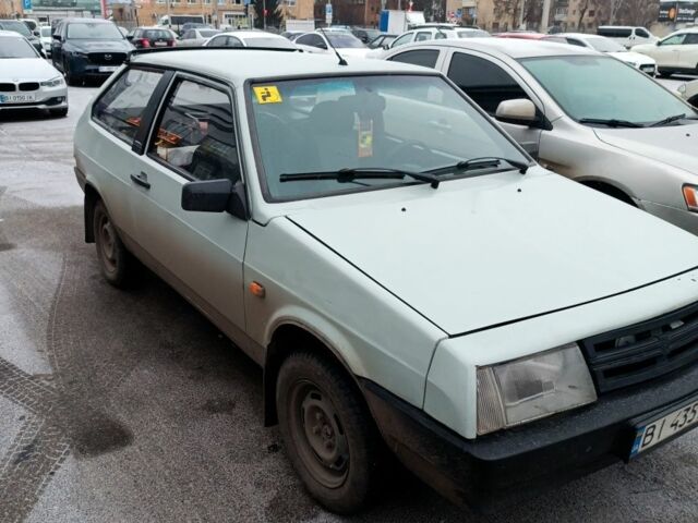 Серый ВАЗ 2108, объемом двигателя 1.1 л и пробегом 299 тыс. км за 1050 $, фото 1 на Automoto.ua