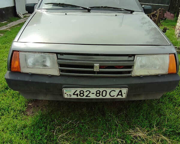 Серый ВАЗ 2108, объемом двигателя 1.5 л и пробегом 70 тыс. км за 500 $, фото 1 на Automoto.ua