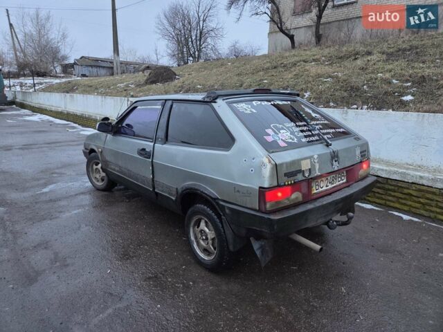 Серый ВАЗ 2108, объемом двигателя 1.3 л и пробегом 63 тыс. км за 700 $, фото 1 на Automoto.ua