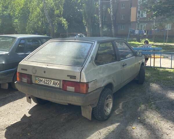 Серый ВАЗ 2108, объемом двигателя 1.3 л и пробегом 300 тыс. км за 839 $, фото 1 на Automoto.ua