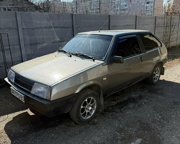 Серый ВАЗ 2108, объемом двигателя 1.5 л и пробегом 80 тыс. км за 1600 $, фото 1 на Automoto.ua