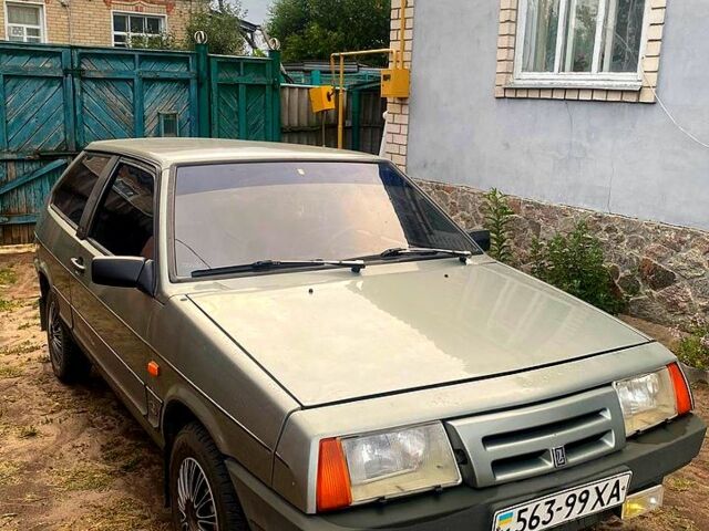 Серый ВАЗ 2108, объемом двигателя 1.3 л и пробегом 62 тыс. км за 1400 $, фото 1 на Automoto.ua