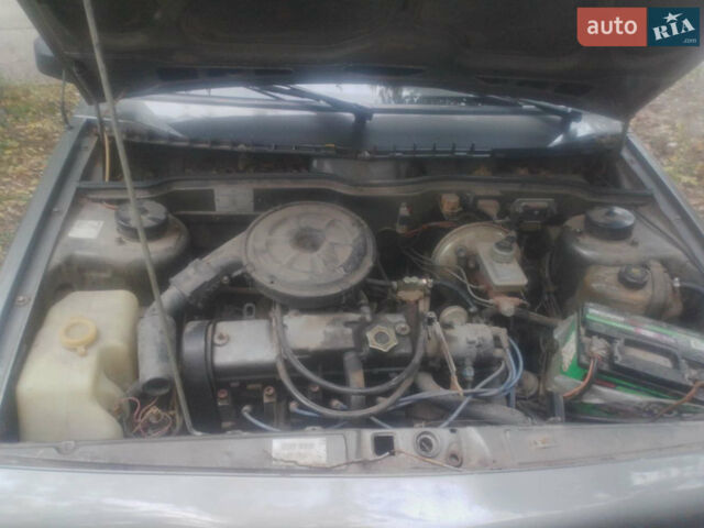 Серый ВАЗ 2108, объемом двигателя 1.3 л и пробегом 72 тыс. км за 800 $, фото 1 на Automoto.ua