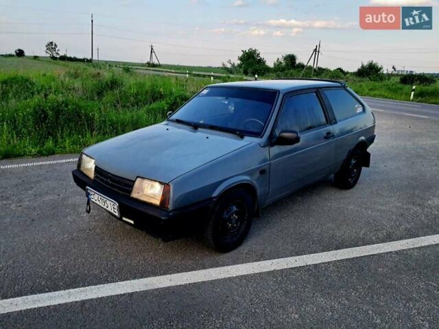 Серый ВАЗ 2108, объемом двигателя 1.5 л и пробегом 225 тыс. км за 999 $, фото 1 на Automoto.ua