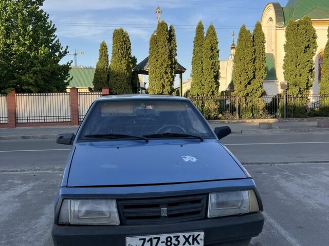 Серый ВАЗ 2108, объемом двигателя 1.3 л и пробегом 300 тыс. км за 389 $, фото 1 на Automoto.ua