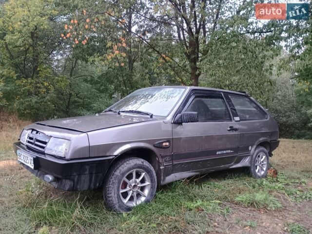 Серый ВАЗ 2108, объемом двигателя 1.3 л и пробегом 314 тыс. км за 700 $, фото 1 на Automoto.ua